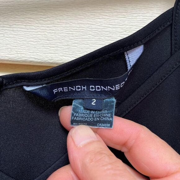 French Connection black mini dress shoulder straps, 100% polyester size 2 - Picture 2 of 6